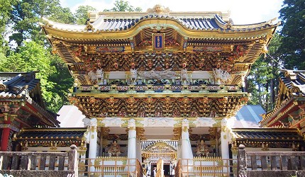 日本關東自由行栃木縣旅遊必去景點推薦日光東照宮富麗堂皇的社殿入口