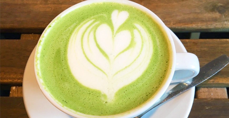 日本咖啡廳抹茶拿鐵示意圖