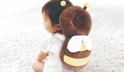 日本嬰兒用品挑選注意事項2021彌月禮物推薦新生寶寶推介最合用學步期隨身小夥伴阿卡將嬰兒防護枕背包的示意圖