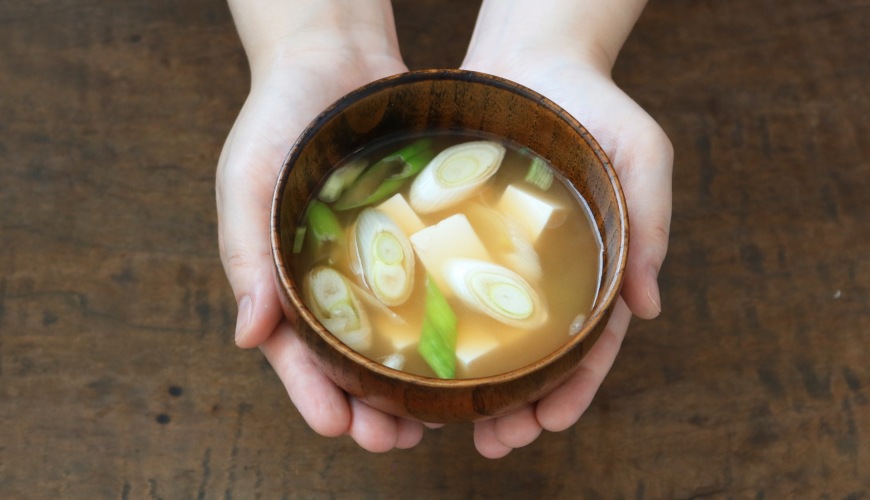 中文的「湯」日語第一種說法：汁