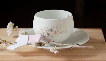 日本陶瓷餐具推薦推介SIONE質感弦月對杯夢幻精緻碗盤送禮首選結婚賀禮日系餐具陶瓷藝術的組圖花枝系列