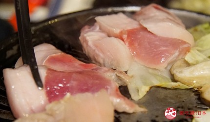 沖繩必吃美食推薦11選燒肉店家「百年古家大家」頂級阿古豬肉排