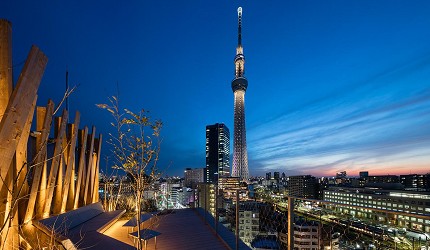 日本酒店評論家瀧澤信秋挑選的東京精品酒店排名 TOP 6 的「ONE＠Tokyo」與東京晴空塔照片
