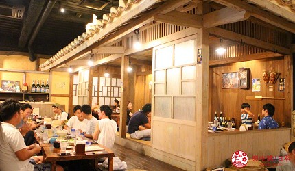 沖繩旅遊孝親自由行推薦美食餐廳「波照間」的店內一景