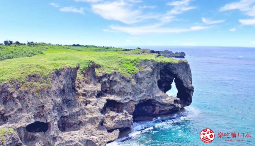 沖繩旅遊孝親自由行推薦必去景點「萬座毛」的象鼻岩