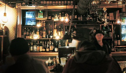 被票選為外國人心中日本京都必去的No.1地點「L'Escamoteur Bar」魔幻酒吧