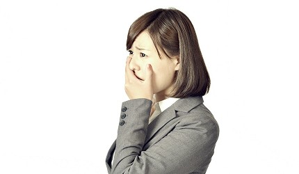 日本女生在婚活中流淚