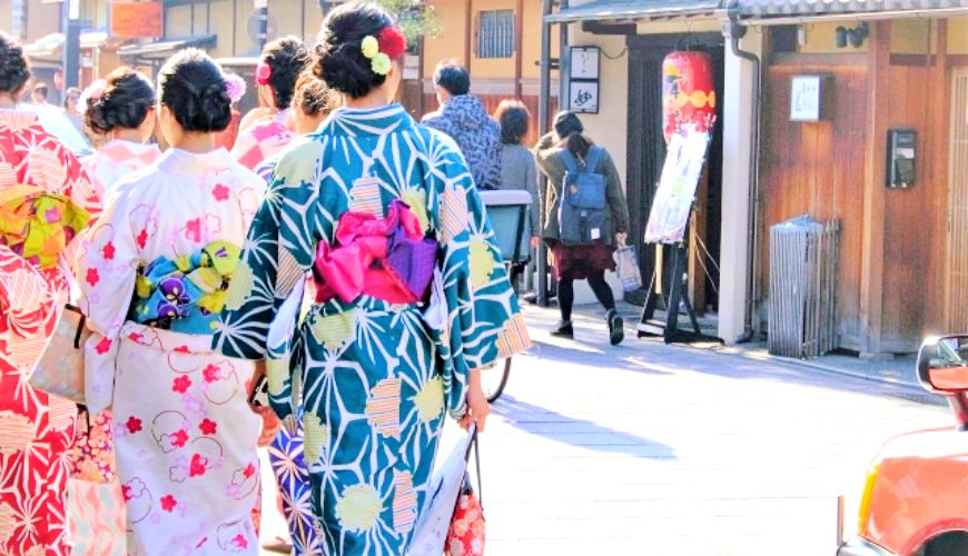 京都自由行必去的「祇園」的花見小路