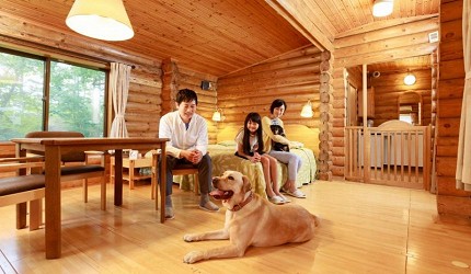 輕井澤一日遊地表最強10間住宿推薦之「輕井澤王子大飯店」的房間內形象圖