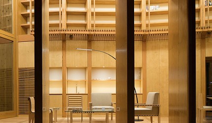 輕井澤一日遊地表最強10間住宿推薦之日本建築師坂茂打造的「SHISHI-IWA HOUSE」的房間形象照片