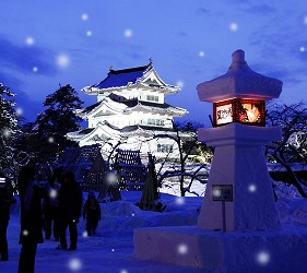 日本青森弘前的弘前城雪燈籠節（弘前城雪燈籠まつり）照片之一
