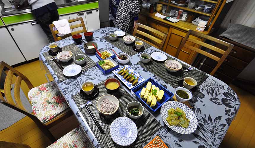 京都美山町自然文化村「河鹿莊」推出的「共進早餐」特別體驗行程
