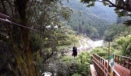 日本四國德島祖谷的高空繩索滑行體驗