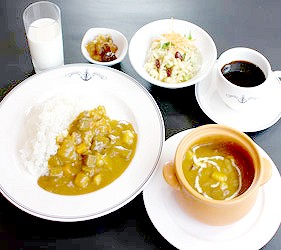 日本關東神奈川縣橫濱特色美食B級小吃橫須賀海軍咖哩