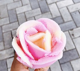 日本東北六縣秋田縣玫瑰冰淇淋雪糕