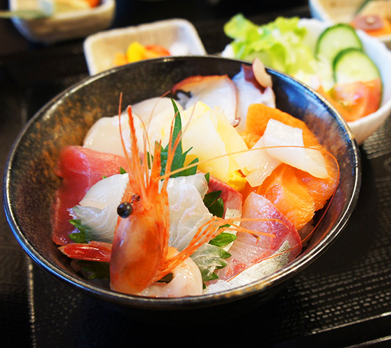 宮城魚屋Hide的海鮮丼