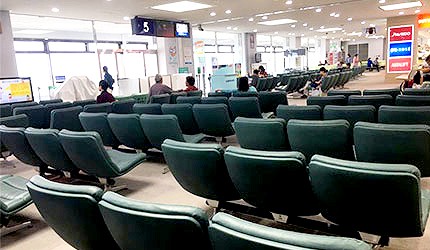 日本岡山機場國際線入關休息區