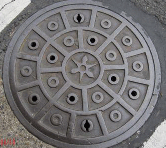 manhole25_160314